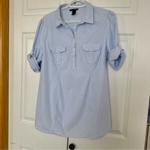 H&M Mama Light Blue Button-Down Maternity Shirt Size Large